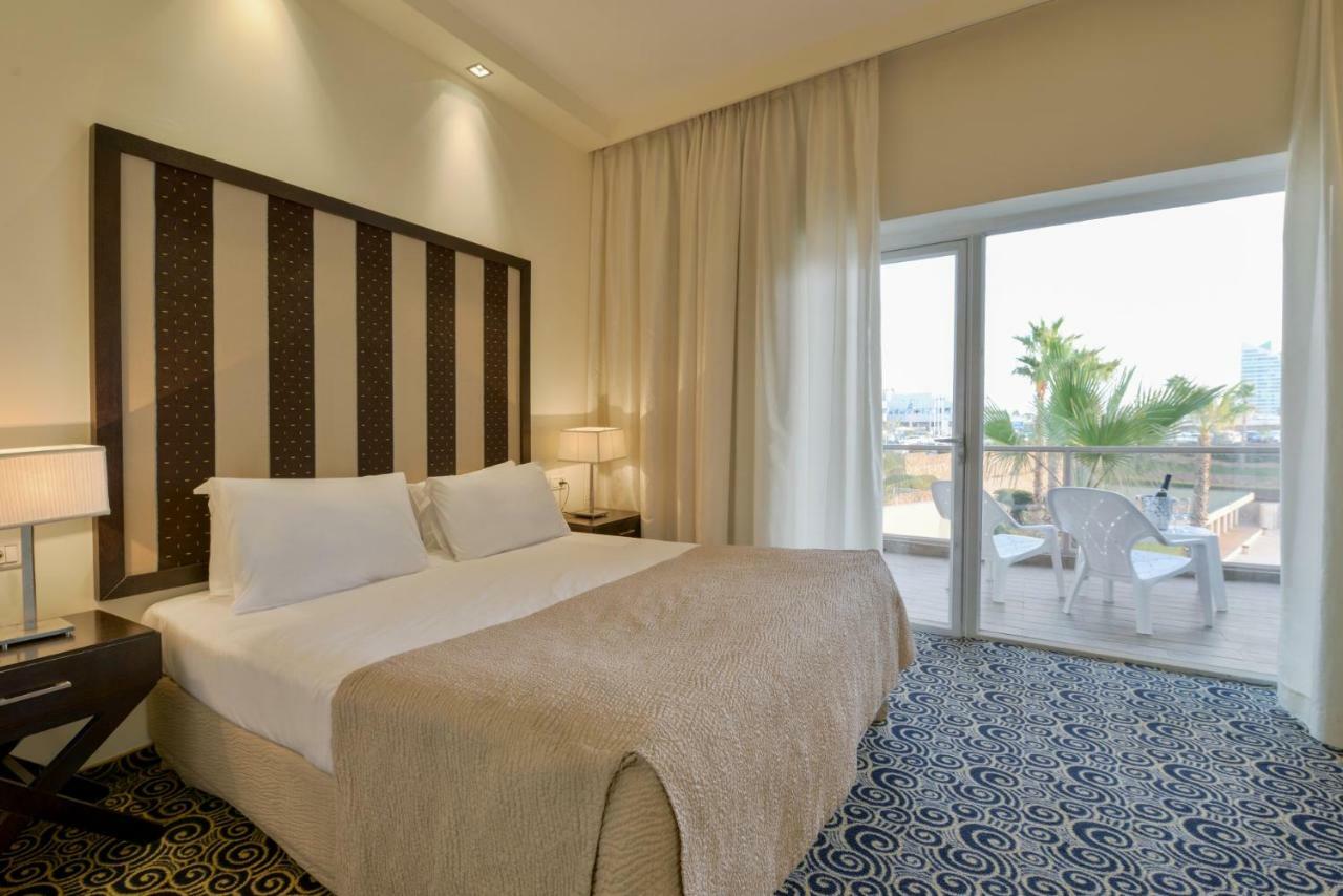 Hod Hasharon Luxury Apartment Herzelia Eksteriør bilde