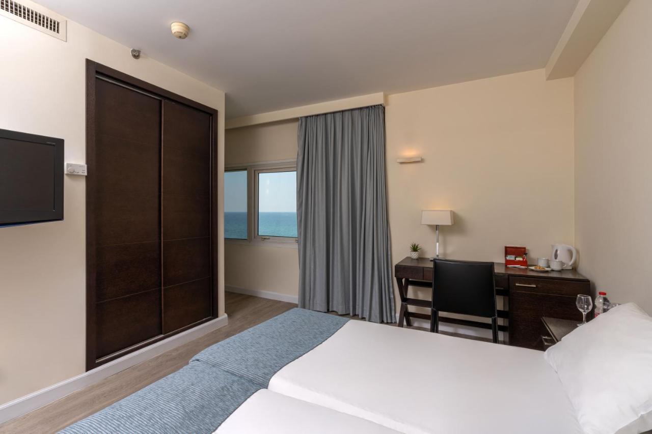 Hod Hasharon Luxury Apartment Herzelia Eksteriør bilde